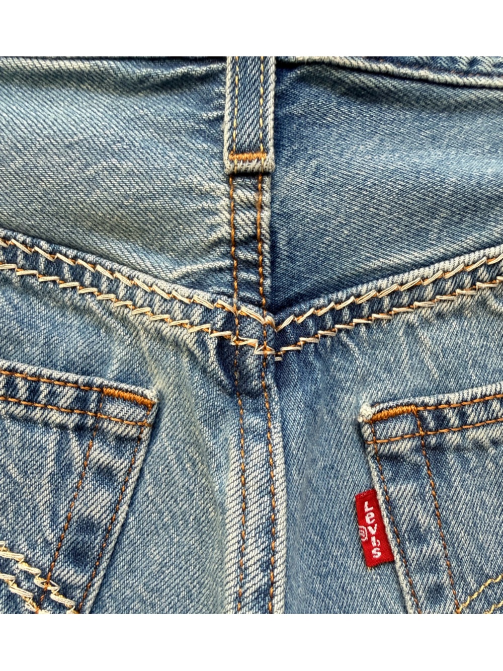Levi's 501 Womens Cut Off Denim Shorts Sz 29 (30.5) Distressed Button Fly EC - Picture 10 of 15